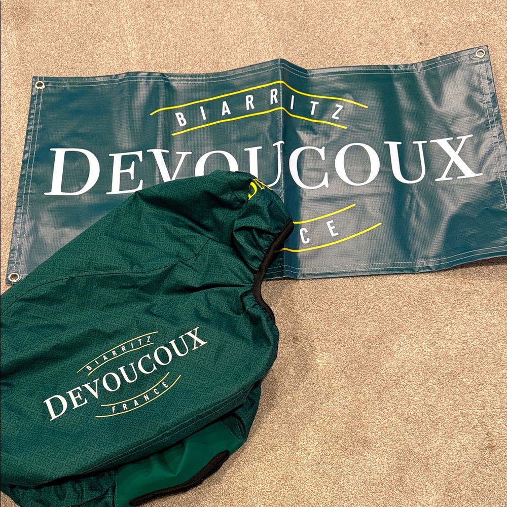 Green Saddle Cover